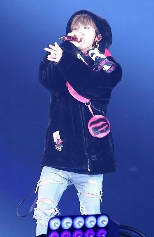 权志龙无水印高清图片,喜欢的自取呦