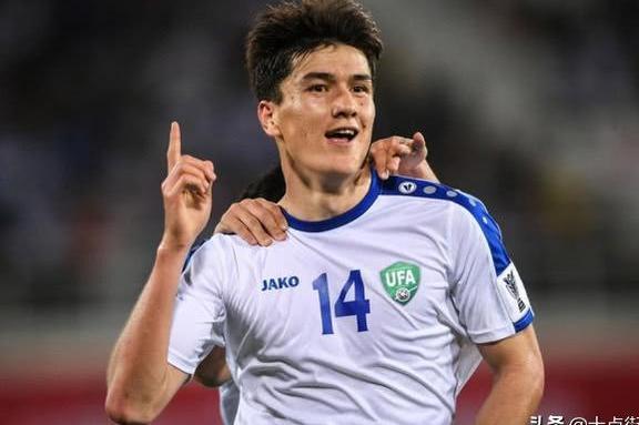 票选本届亚洲杯十大帅哥:韩国球星孙兴慜领衔