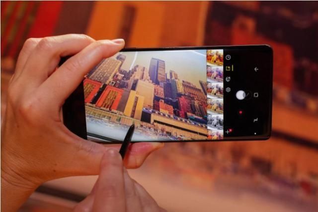 戳穿谎言,iPhoneX的屏幕真的不如三星旗舰吗?