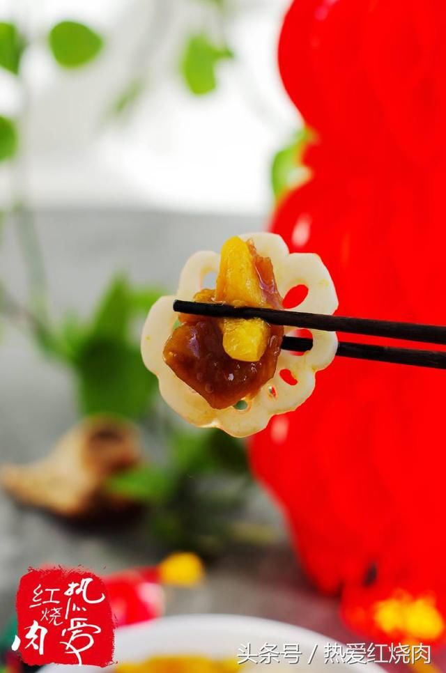 莲藕别总炒着吃了,换个做法冰凉爽口酸甜开胃,来做客的都爱吃!