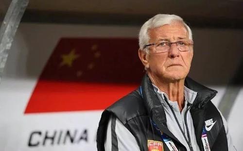 国足输了,里皮走了!明知会输,为啥还熬夜看球?