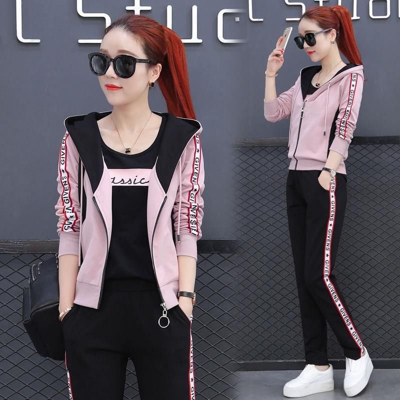 喜欢运动的女孩子,这些运动套装都是最新款,晨