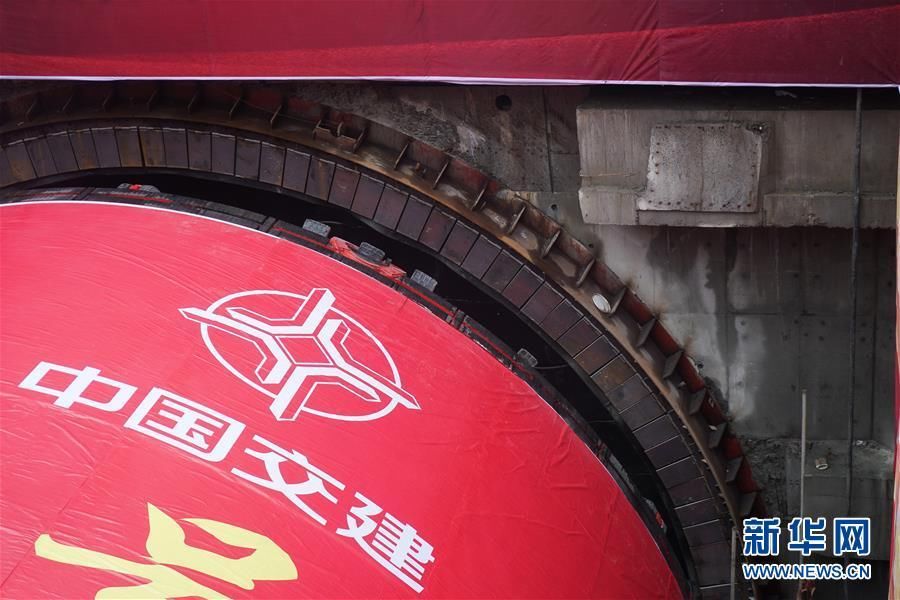 国产超大直径盾构将首次穿越长江