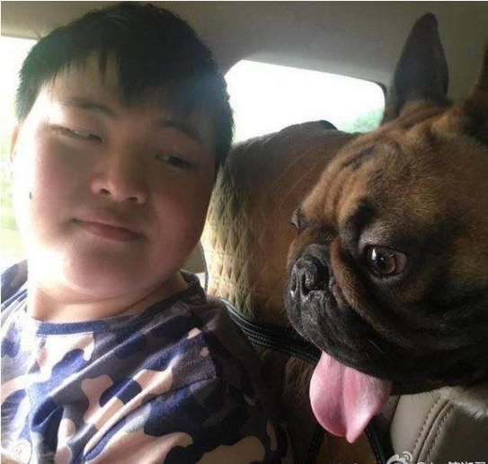 RNG教练孙大勇评价UZI:从团队绊脚石,如今成