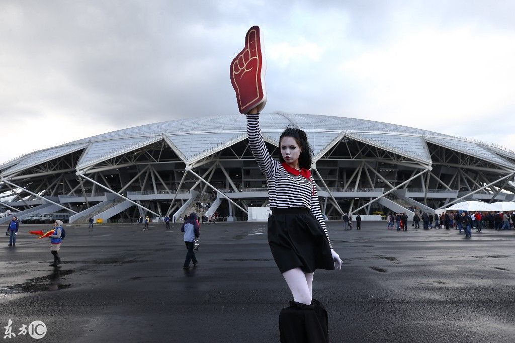 2018年俄罗斯世界杯比赛场地造型奇特,想不到