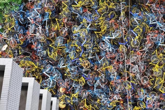 大半共享经济公司倒闭,单车行业押金过百亿,伪