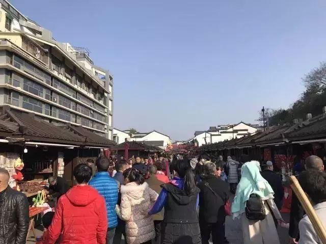 488万人春节涌入杭州，谁说杭州过年变“空城”？？不存在的！！