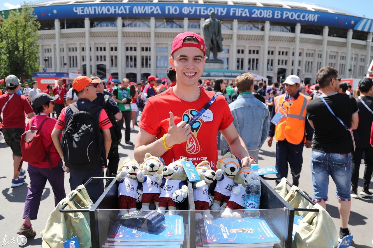 见证33岁C罗 从巨星到传奇!葡萄牙 摩洛哥球迷