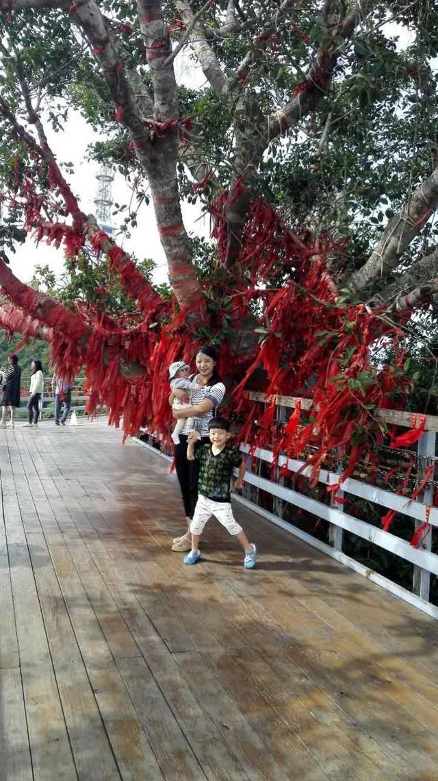 一家人甜蜜的三亚亲子游