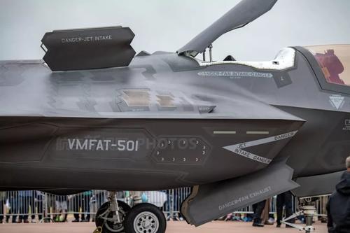 美国海军陆战队F-35B隐形战斗机高清细节图集