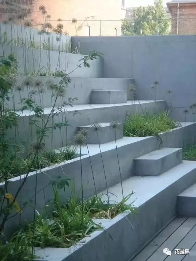 正文  而地势的高低 有着一览众山小的气势 不管是植物的搭配或阶梯式