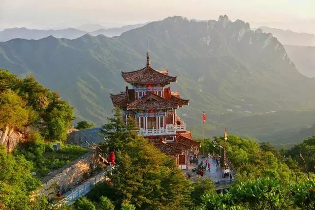 t017d6281e5669ff565.jpg