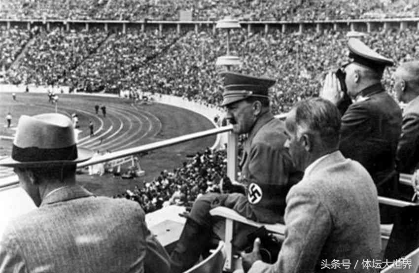 这个中国人是世界五大球王之一!曾和希特勒