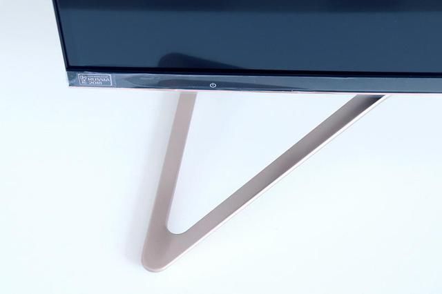 2018世界杯就看它!4K超薄超高清,海信H55E7