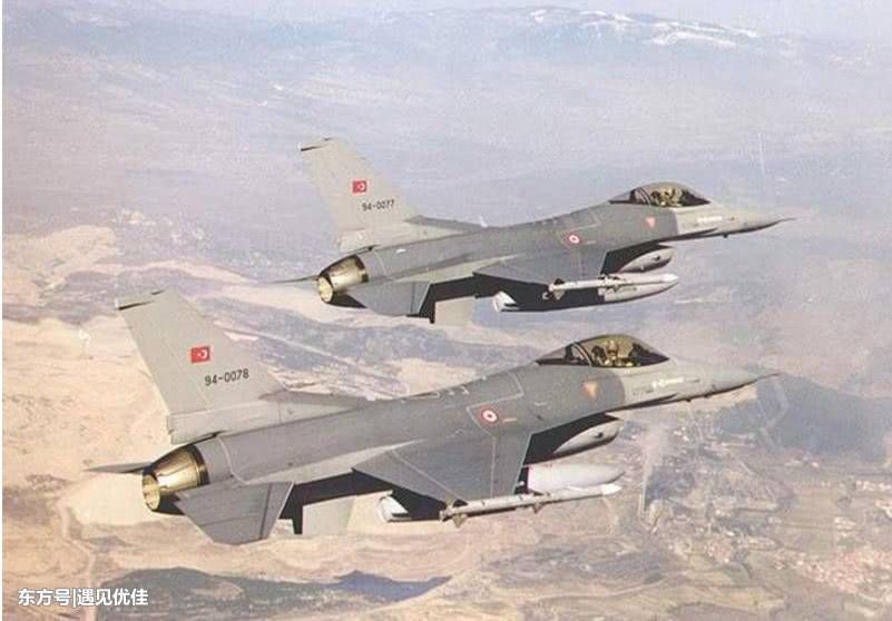 土耳其是搞笑的吗?空军将自家战舰看成敌人的