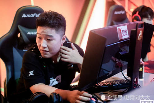 4AM和OMG均无缘亚洲赛,17战队成了全村的