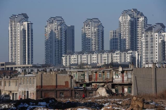 平均工资3000多房价却达到了8000多,小县城的房价究竟怎么了?