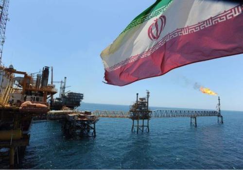 伊朗被制裁关键时刻,俄罗斯及时出手,美石油禁