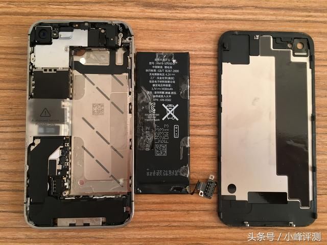 苹果官网换电池是原装吗 t01803738f1d3f456ac.jpg