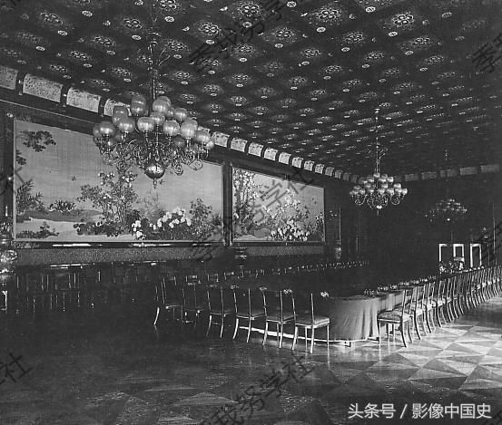 日本天皇的皇宫称之为皇居 你肯定没见过的吧？