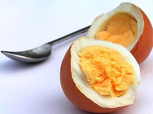 高血压患者能不能吃鸡蛋呢?看完或许会对你有