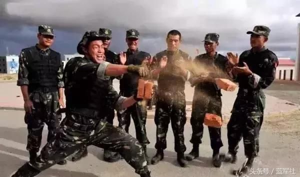 蓝军|各国特种部队,那些丧心病狂的极限训练