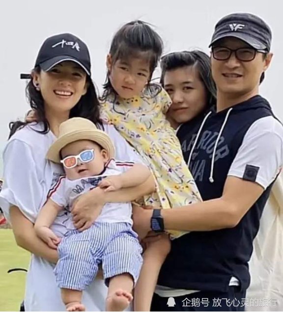 只领证不办婚礼的四对明星夫妻，前三对都很恩爱，最被看好的他们却离婚