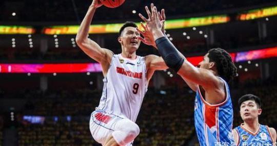 终于明白为什么广东男篮不担心新疆启用亚当斯