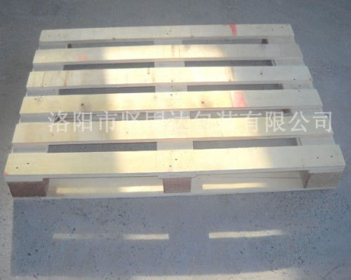 托盘尺寸标准多高 t0183376256d220630c.jpg