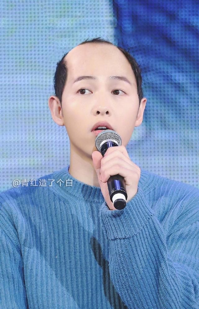 宋仲基变成秃头后又呆又傻颜值大跌,宋慧乔还
