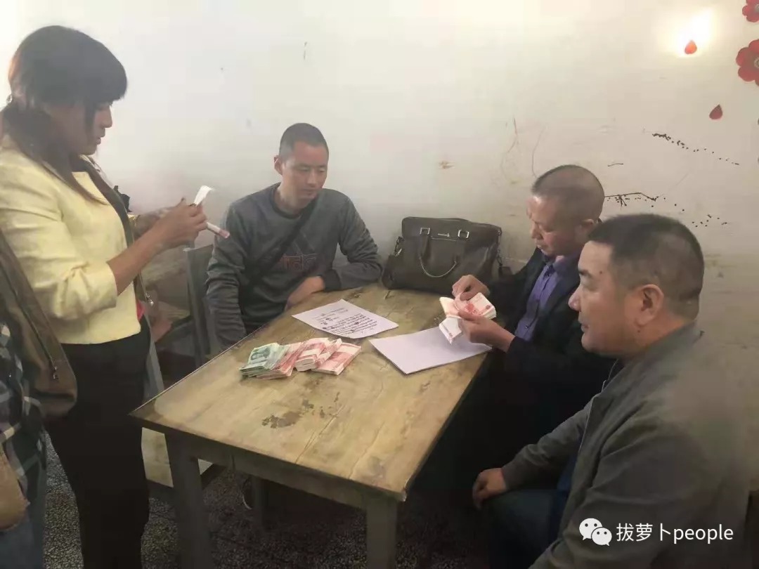 勉县乡党助失联24年的洋县农民工从新疆被解