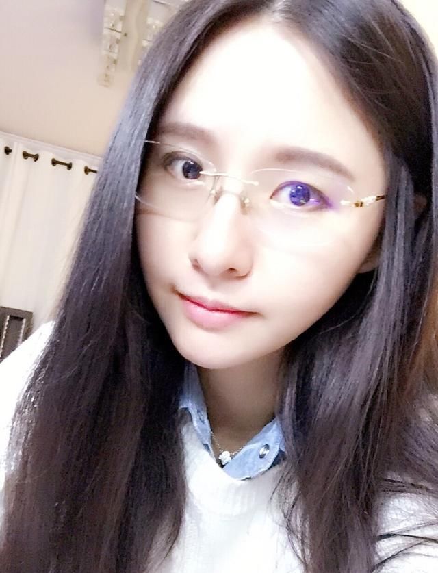 阿冷不直播的时候都在做什么?粉丝:只有土豪才