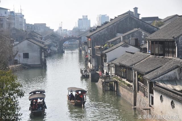 云梯上的西沱古镇，看得见的人间烟火气