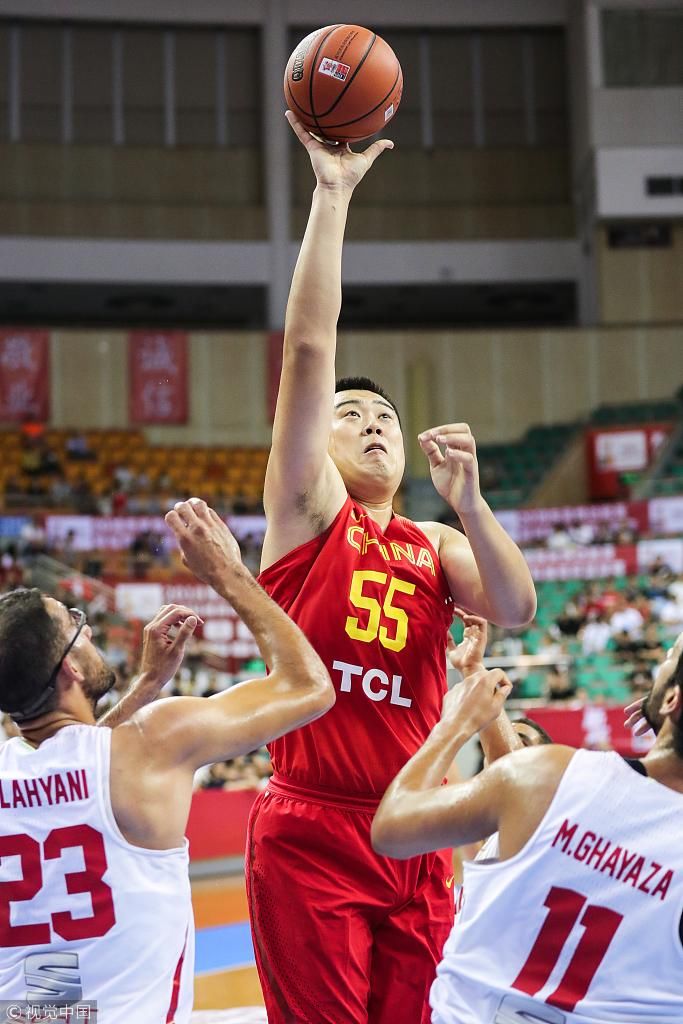 2018斯杯:中国男篮蓝队61-68不敌突尼斯
