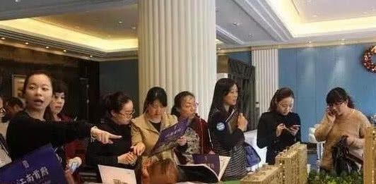 晴天炸雷!百强房企欠债500亿破产,房地产行业难道不赚钱了? sunbet申搏官网登录