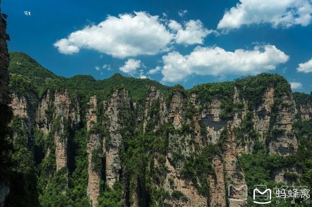 张家界森林公园2日行程，沉迷于湘西的醉人山色