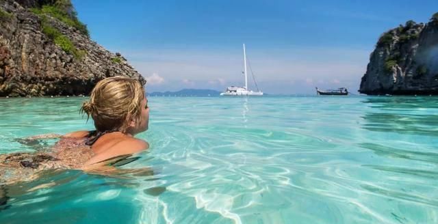 适合元旦休息发的朋友圈