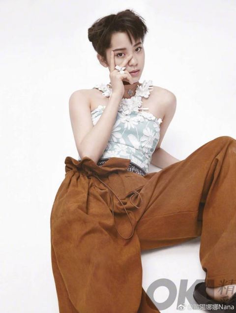 欧阳娜娜最新街拍美翻酷似大人模样,网友:谢谢