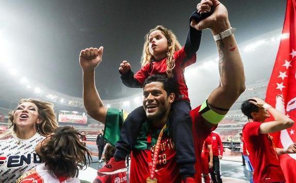 继胡尔克后,中超又一外援乘坐私人飞机出游:在