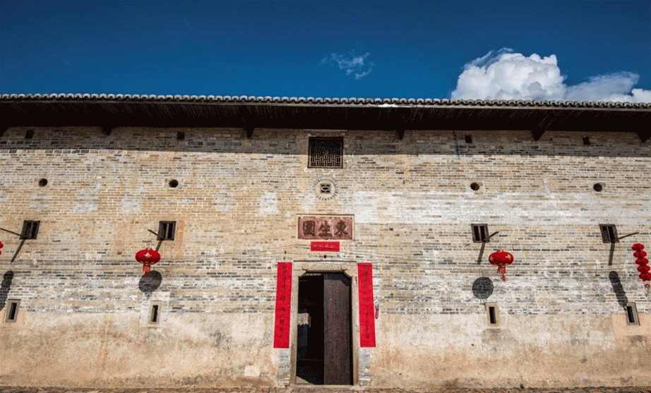 江西这个县，竟藏着1座豪宅，面积10391，最多可容1000人居住