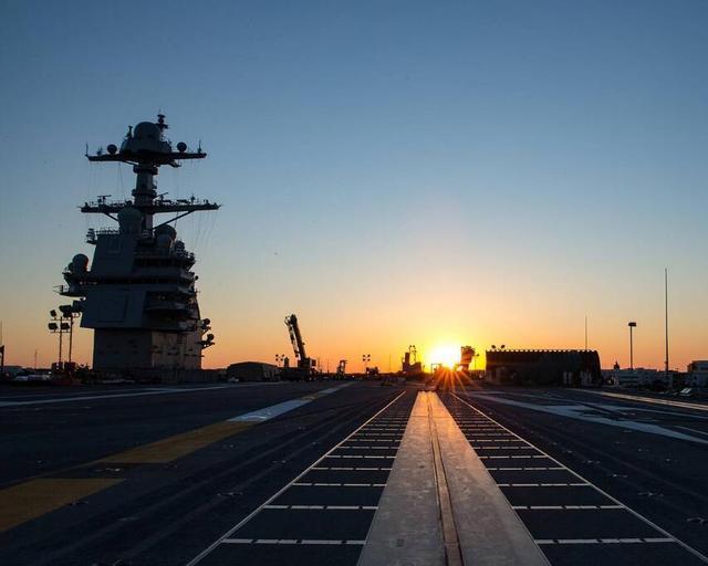 十万吨级航母中看不中用,电磁弹射是罪魁祸首