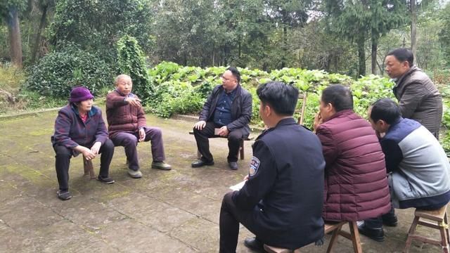 新立镇开展破除旧观念致富奔小康为主题的群