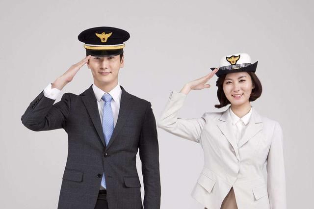 2019军队文职人员招考报名开始,工资待遇好过