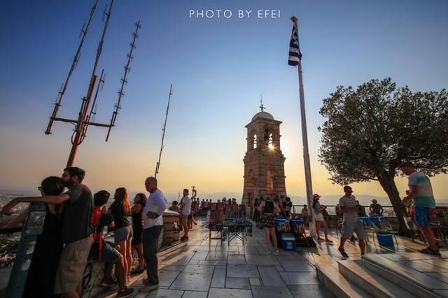 这里有座狼山，但是山上没有狼