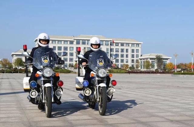 【节日我在岗】以劳动者的名义将平安守护进行