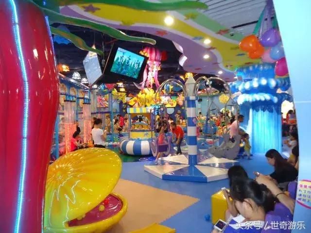 城市很大,高楼很多,玩伴却很少 小型儿童游乐设备强势入驻商超