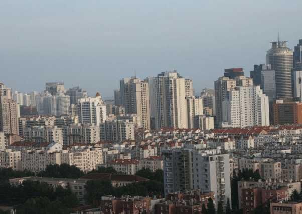 房价上涨, 成交量大跌! 楼市泡沫崩盘已迫在眉睫?