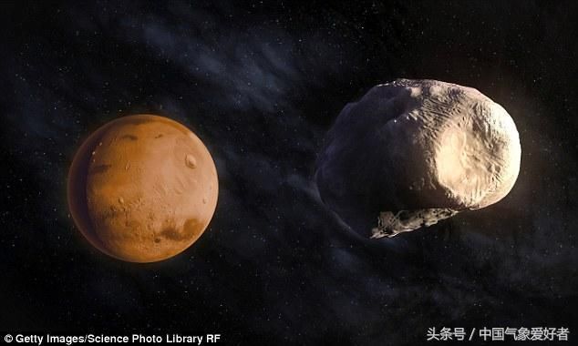 NASA公开火星卫星素颜照，再过几年两颗卫星就要消失？