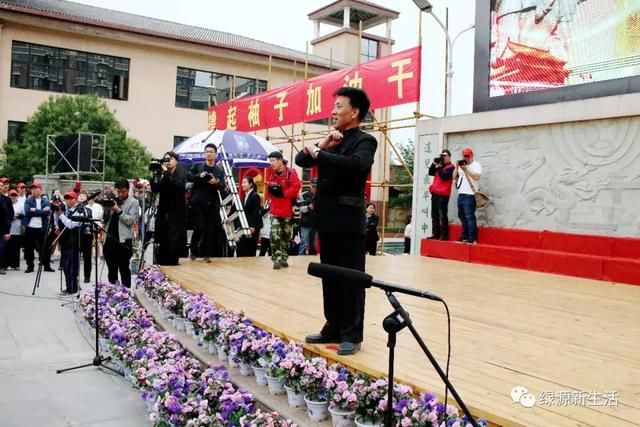 黄金水岸社区庆五一大型公益文化活动之文艺