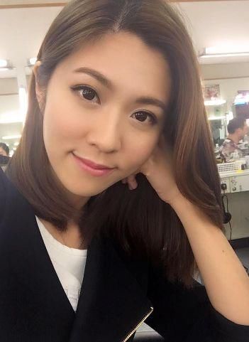 出道就与罗仲谦搭档情侣 而当时的角色本来应